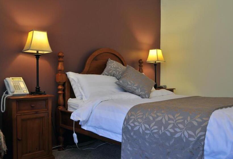 Номер Deluxe, Black Spur Inn