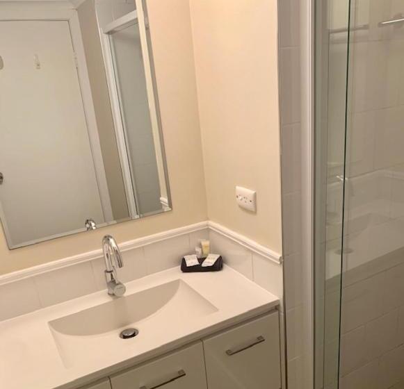Студио Стандарт Вид на Сад, Montville Holiday Apartments