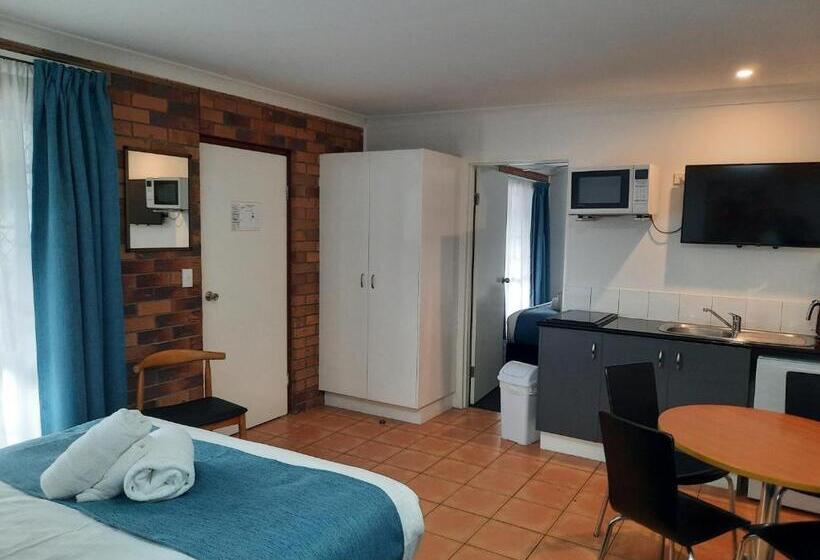 Апартаменты 2 Спальни, Cleveland Motor Inn