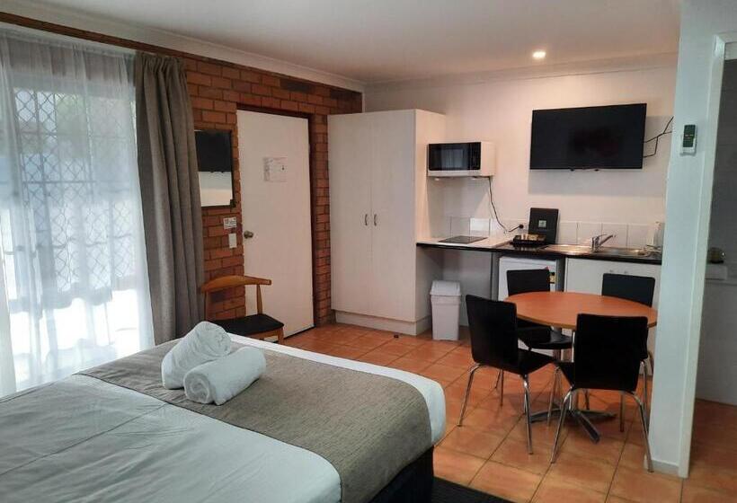 Апартаменты 2 Спальни, Cleveland Motor Inn