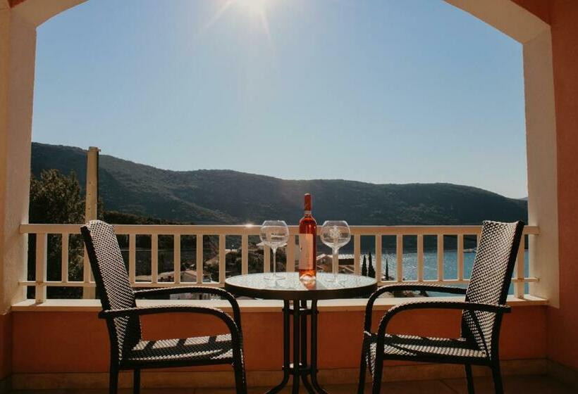 اتاق استاندارد با چشم‌انداز دریا, Villa Matic