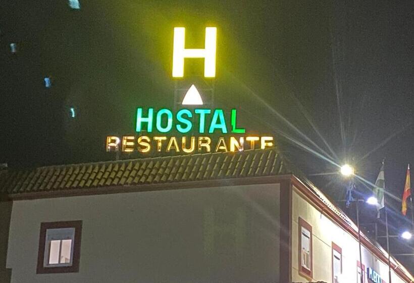Номер Стандарт Трехместный, Hostal Restaurante Puerto Blanco