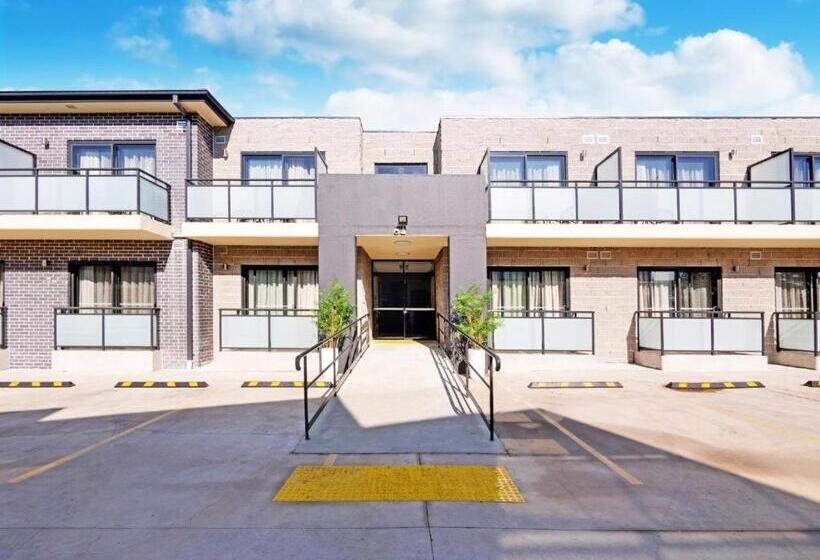 디럭스 스튜디오, Value Suites Penrith