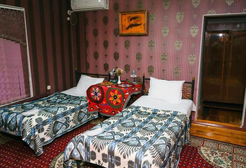 اتاق استاندارد, Little Bukhara