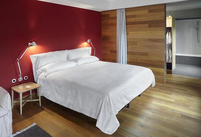 سوییت, Casa Camper Barcelona