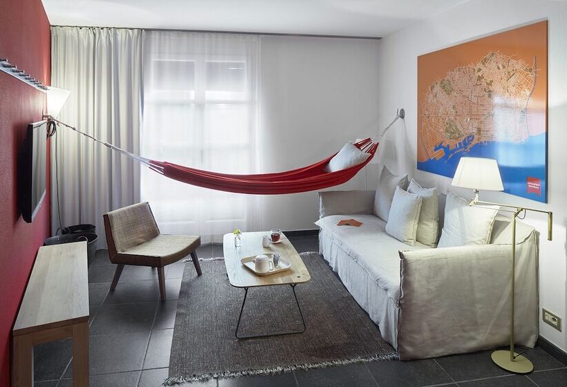 سوییت, Casa Camper Barcelona