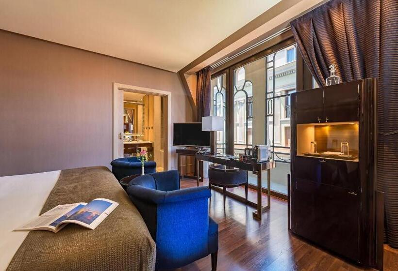 Номер Superior, Casa Fuster G.l Monumento