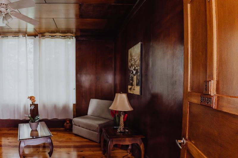 套房, Dunn Inn