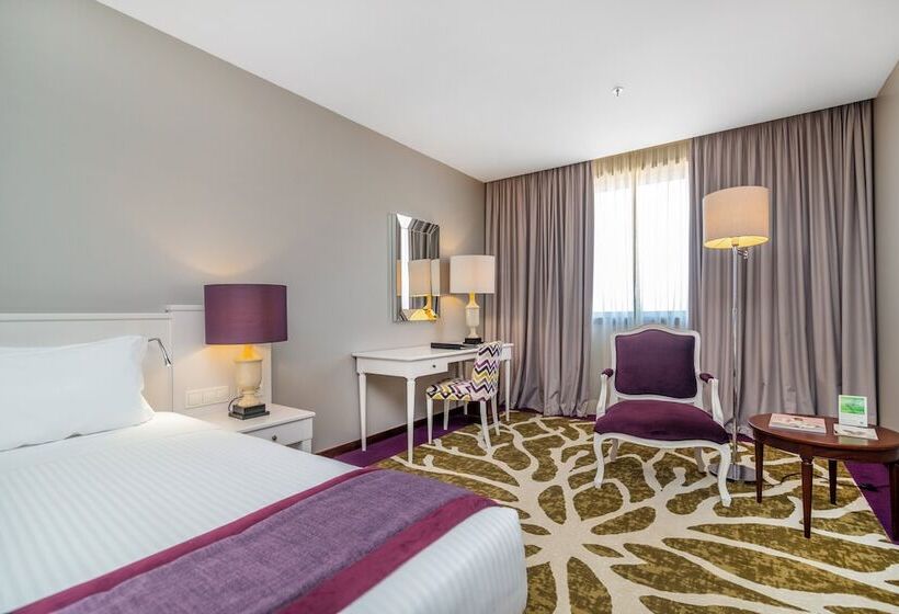 Номер Стандарт Двуспальная Кровать, Holiday Inn Porto Gaia, An Ihg