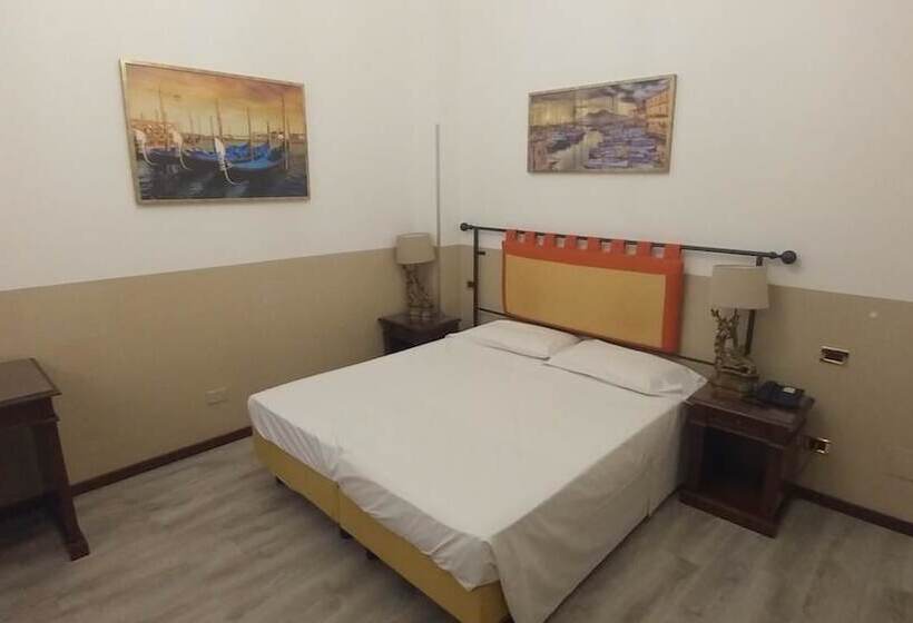 اتاق استاندارد یک نفره, Il Canale