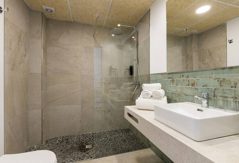 Номер Стандарт Вид на Бассейн, Marsenses Paradise Club