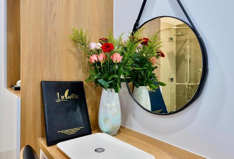 اتاق استاندارد چهار تخته, La Vita