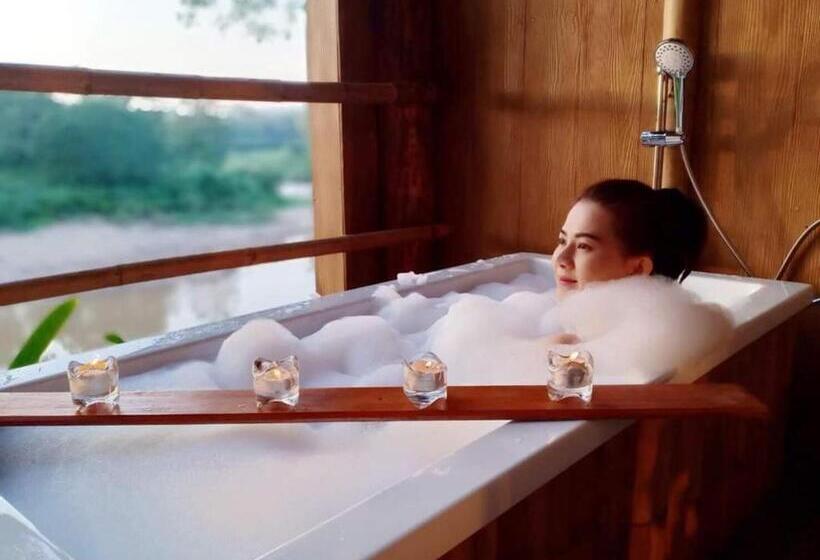 キングサイズベッドのデラックスルーム, Nan De Panna Resort And Spa