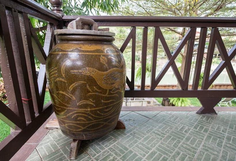اتاق استاندارد با چشم‌انداز رودخانه, Phuttal Residence