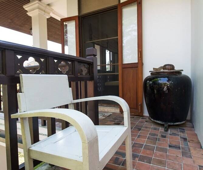 اتاق استاندارد با چشم‌انداز باغ, Phuttal Residence