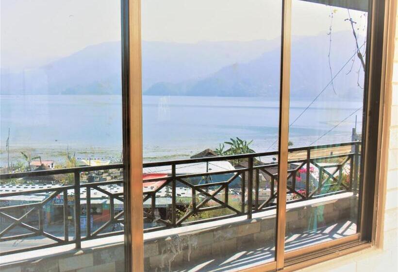 اتاق لوکس با چشم‌انداز دریاچه, Lake Vision Guesthouse