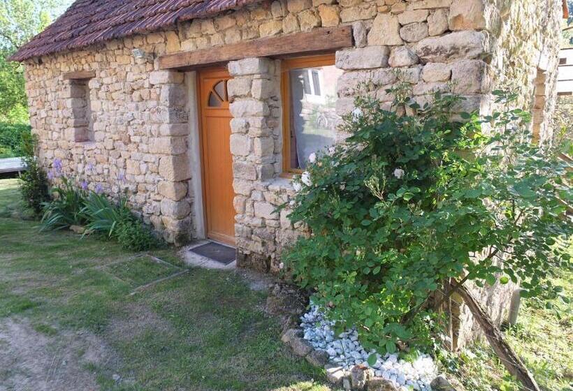 Дом 2 Спальни, Gîte Et Chambres D Hôtes   Sur Le Chemin Des Sens