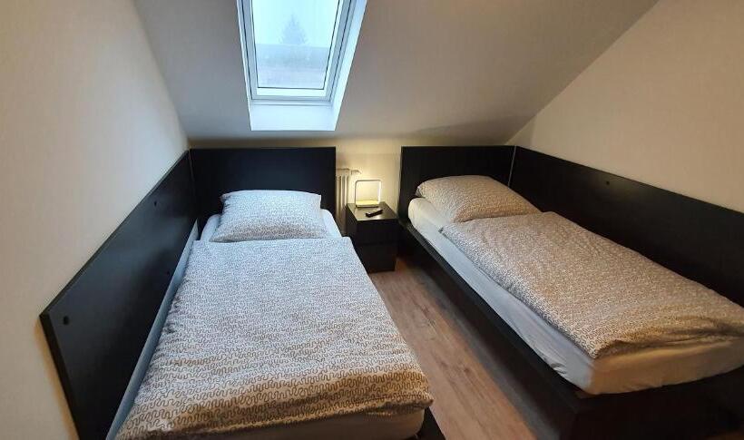 Апартаменты 2 Спальни, Apartment Marx