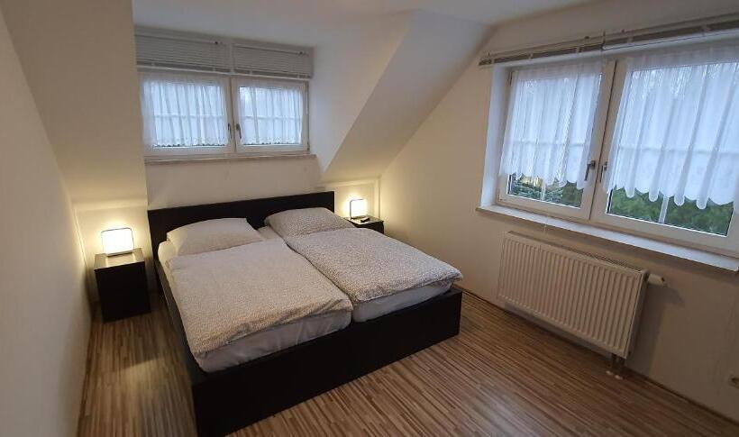 Апартаменты 2 Спальни, Apartment Marx