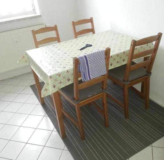 Апартаменты 3 Спальни, Apartment Marx