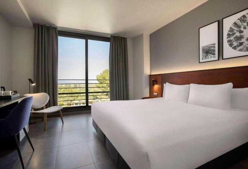 اتاق استاندارد با تخت بزرگ, Dolce by Wyndham Barcelona Resort