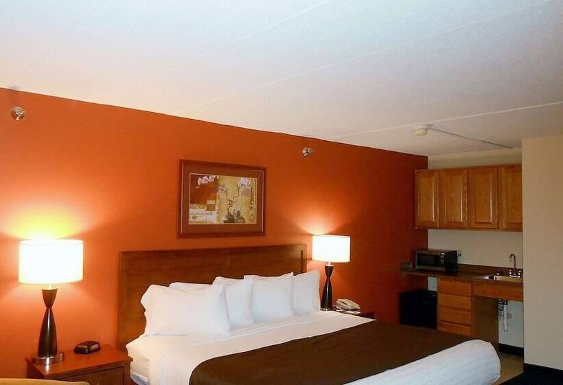 سوئیت پریمیوم, Americinn By Wyndham Cedar Rapids Airport