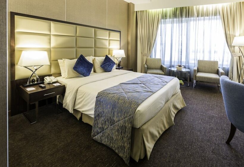 Номер Deluxe, Howard Johnson Bur Dubai