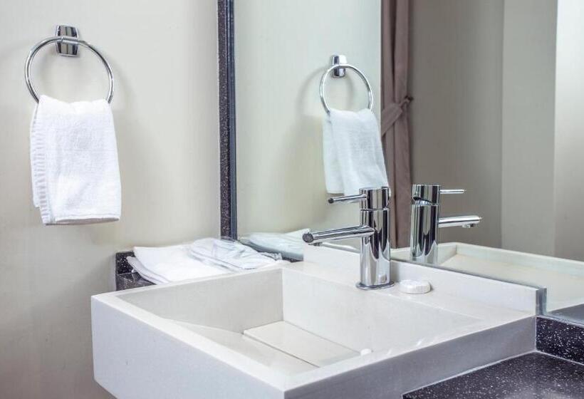 Вилла 2 Спальни Вид на Море, Al Jar Resort   Families Only