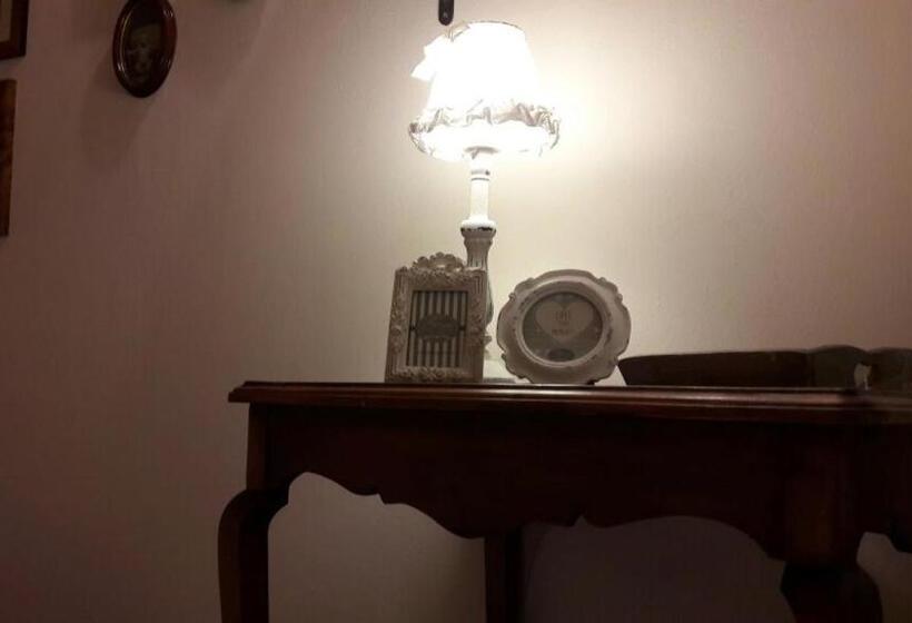 Номер Стандарт с Балконом, B&b Silvana