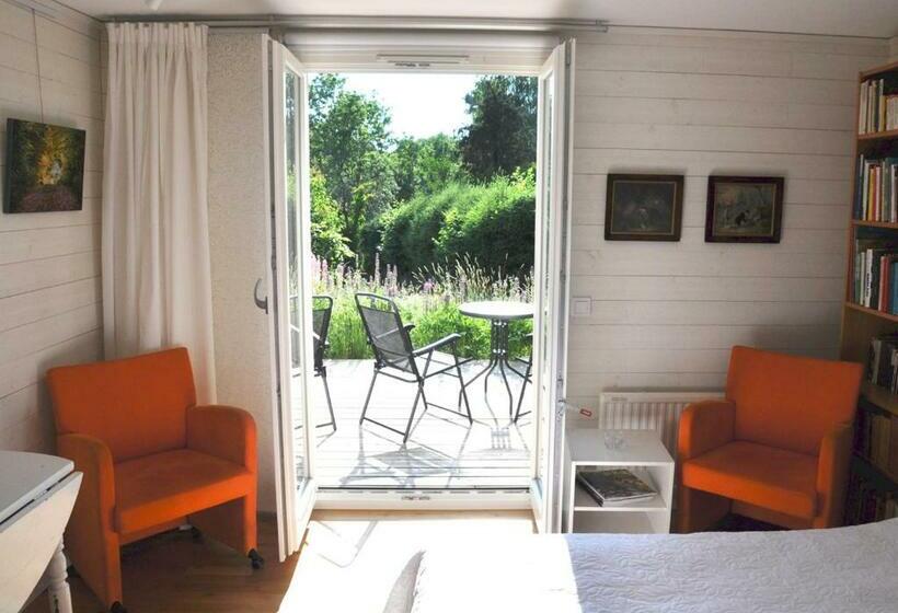 اتاق استاندارد, Room In Ekestad
