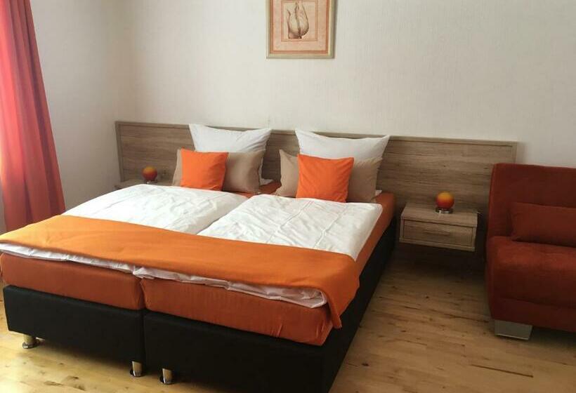 Номер Deluxe, Am Brünnchen