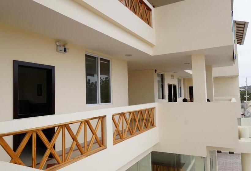 اتاق لوکس, Playa Aventura