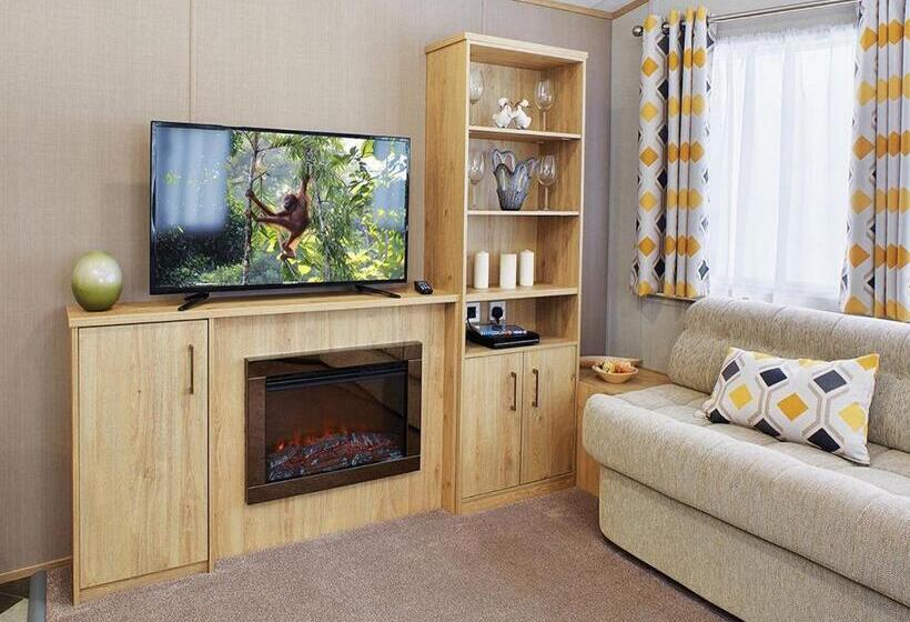 Дом 2 Спальни, Wild Rose Holiday Park