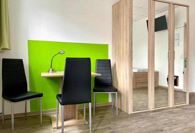 Трехместный Номер Стандарт Совместная Ванная, Hammerhotel   Halle Saale
