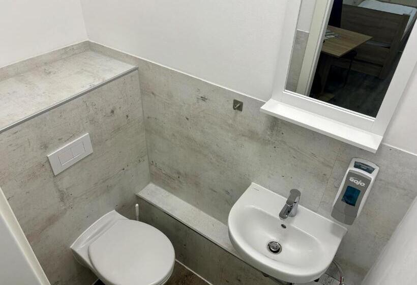 Номер Economy, Hammerhotel   Halle Saale