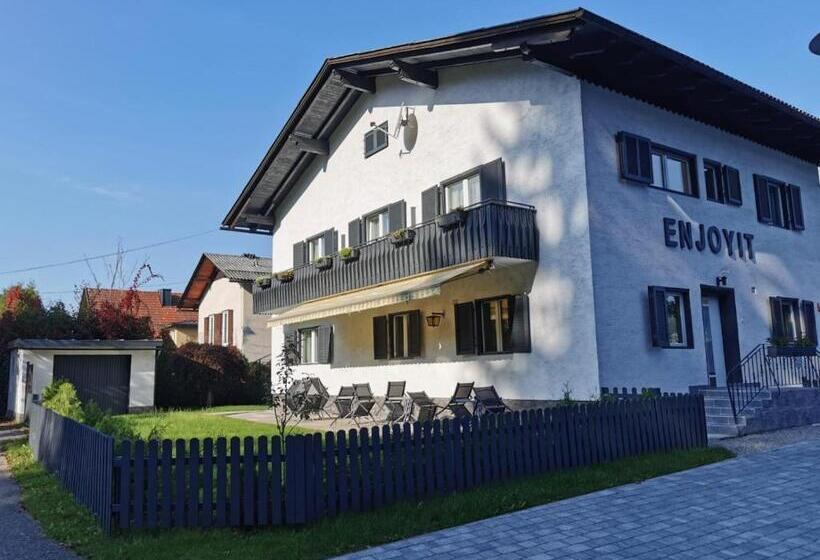 ガーデンビュースタンダードルーム, Enjoyit Velden West