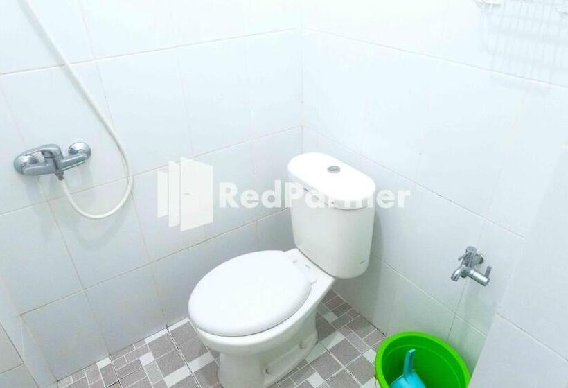디럭스 룸, Fortuner Homestay Syariah Makassar Mitra Reddoorz