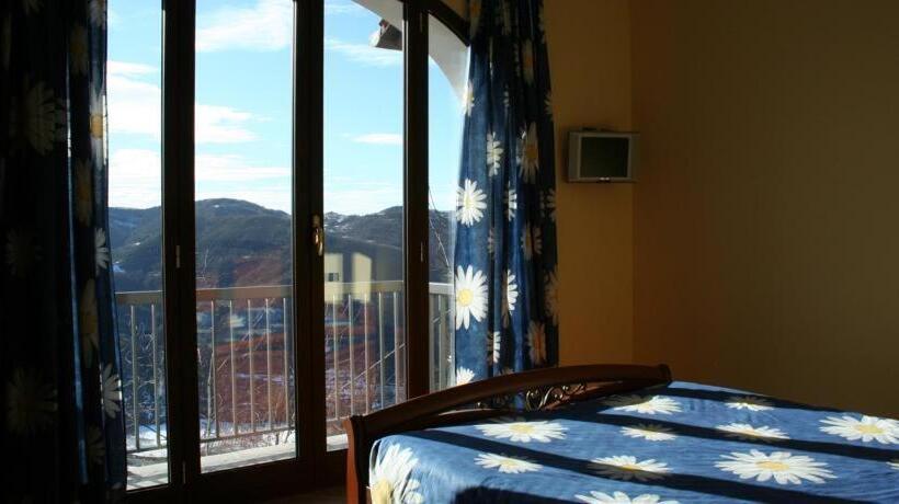 家庭房间共用浴室, Orchidea Selvatica B&b