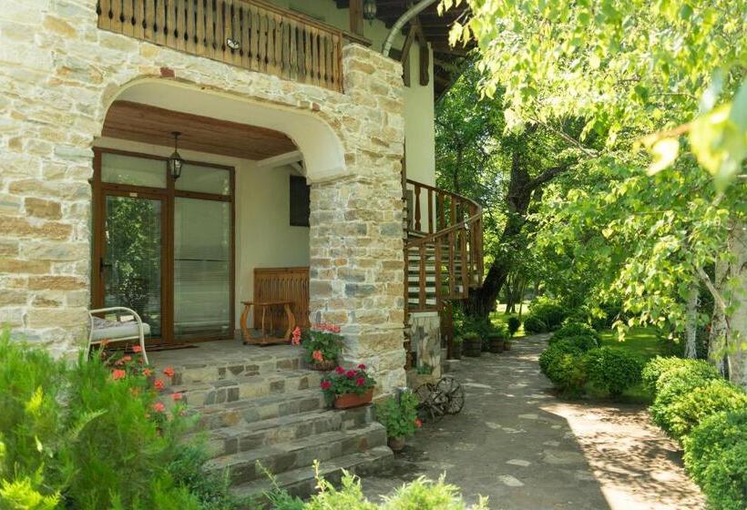 Номер Стандарт Трехместный, Eco Hotel Imenieto