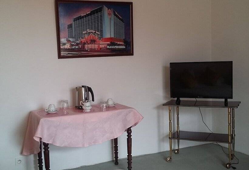 Номер Стандарт Трехместный, House Angeli