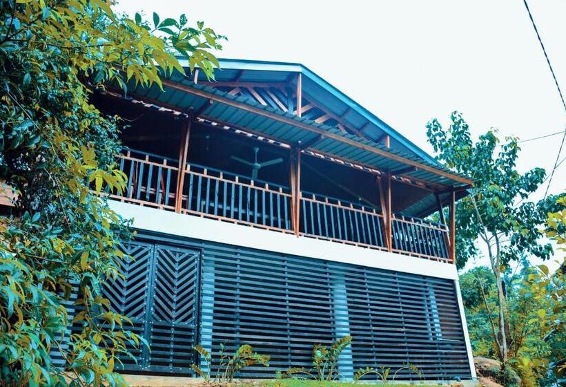 标准间带山景, Sinharaja Forest Gate