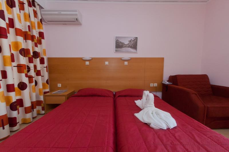 豪华单人间, Farah Casablanca