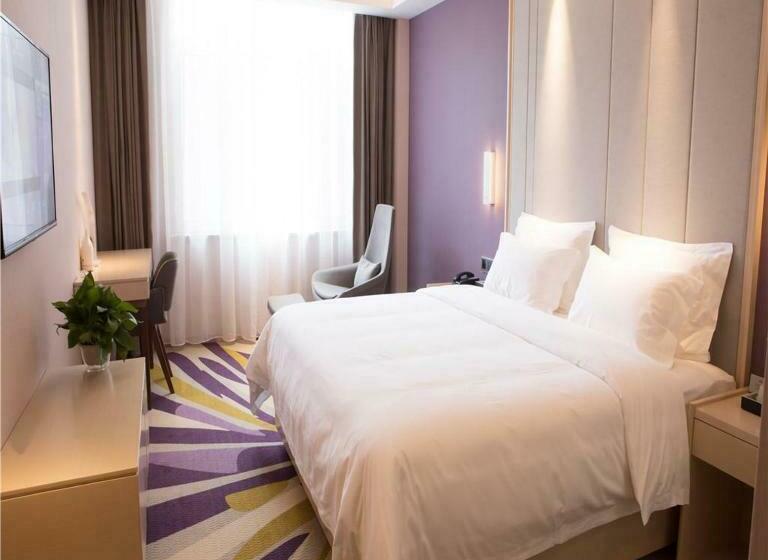 اتاق لوکس با تخت بزرگ, Lavande Hotel Ordos Ejinholo Street