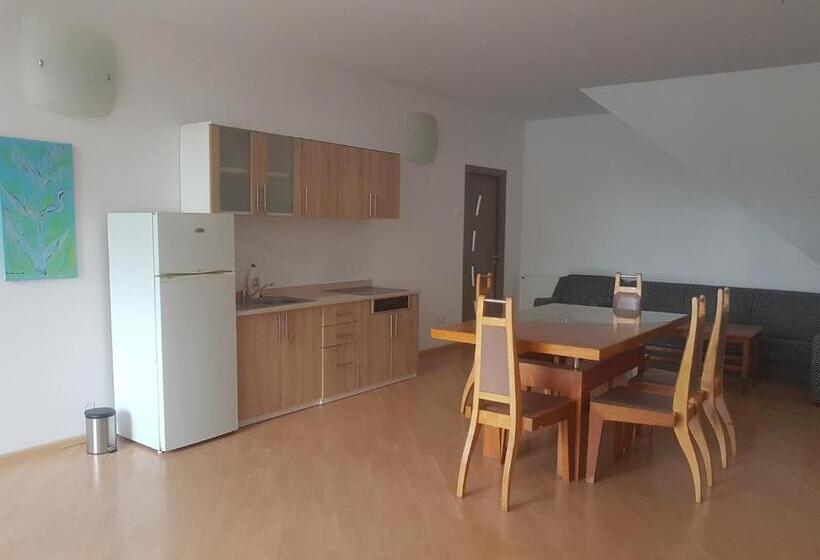 اتاق استاندارد, Lara Guest House