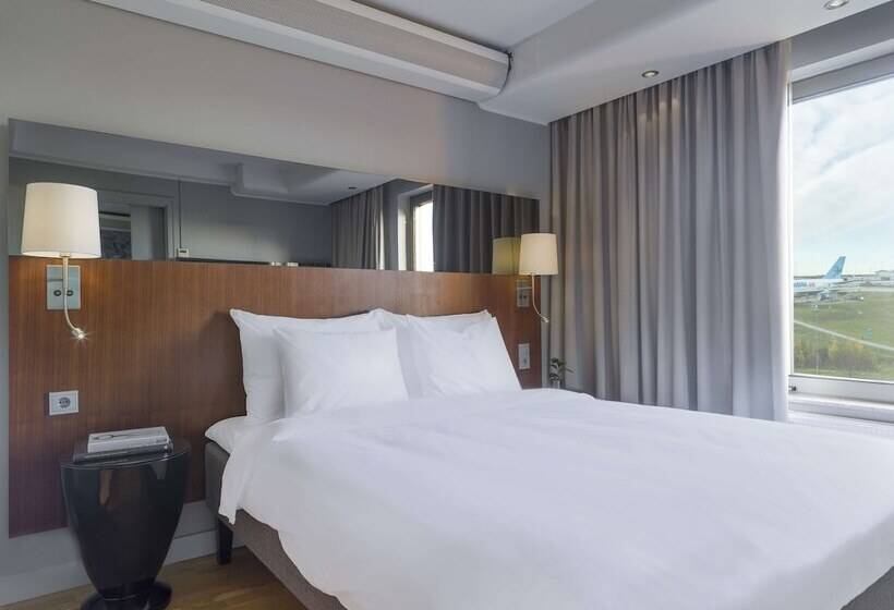 سوییت جونیور, Radisson Blu Arlandia Hotel, Stockholm Arlanda