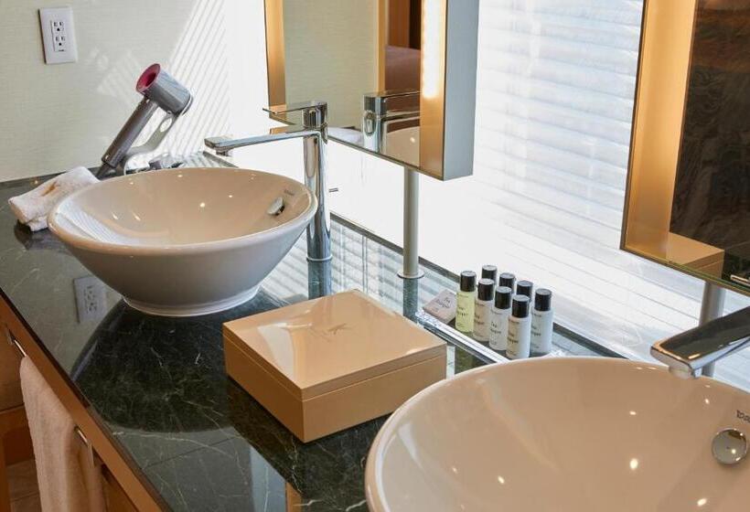 Люкс, The Kitano Hotel Tokyo