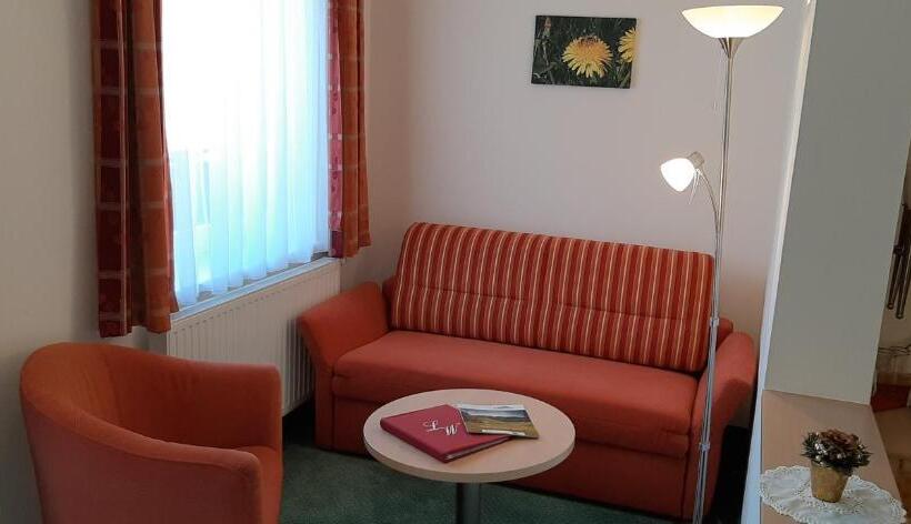 Семейный Номер, Landhotel Restaurant Willingshofer