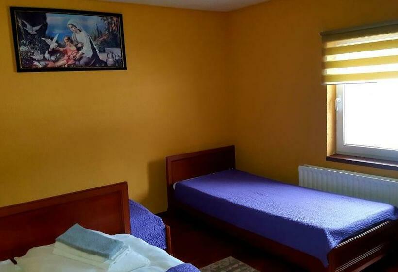Четырехместный Номер Стандарт, Dacha Podobovets 127