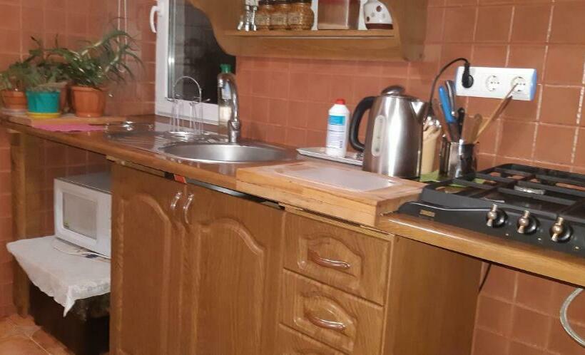 Четырехместный Номер Стандарт, Dacha Podobovets 127