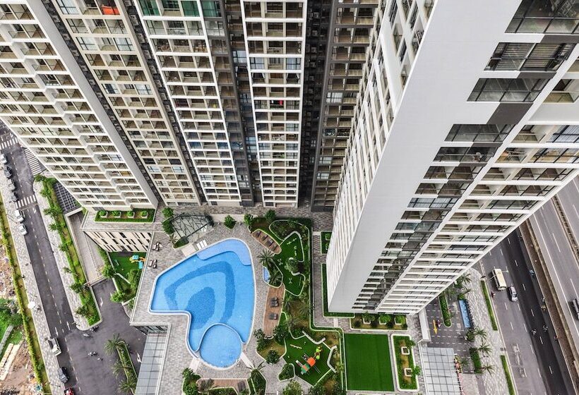 آپارتمان لوکس 1 خوابه, Luxury Apartment Vinhomes Skylake